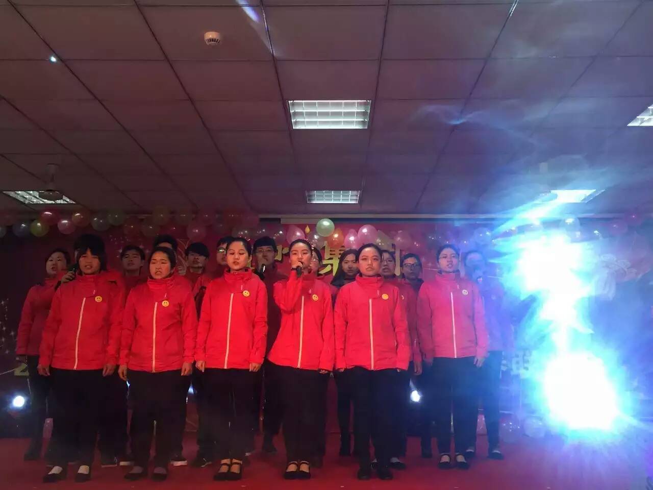 大合唱园歌.jpg