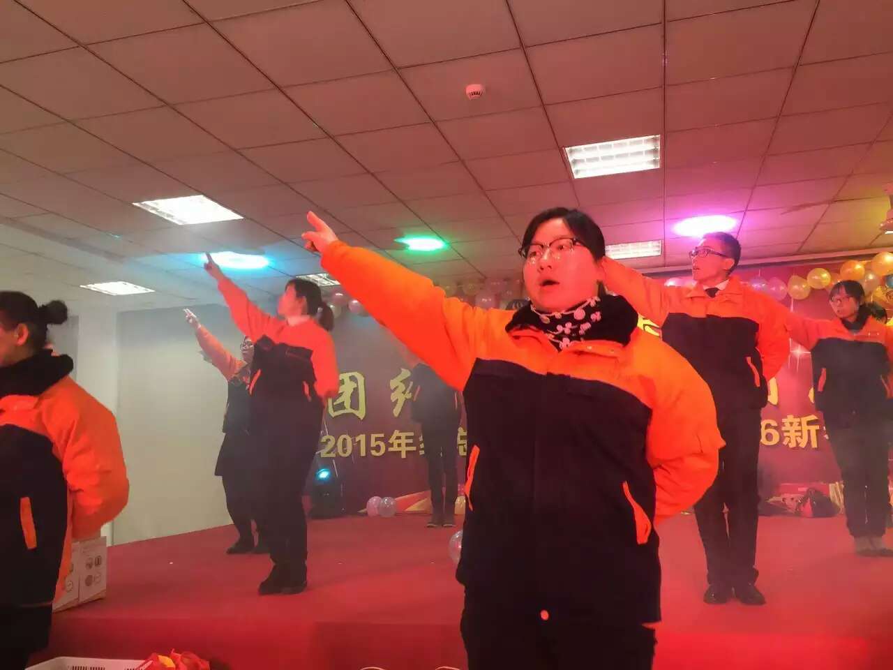 石油之歌.jpg
