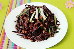 干炒茶树菇